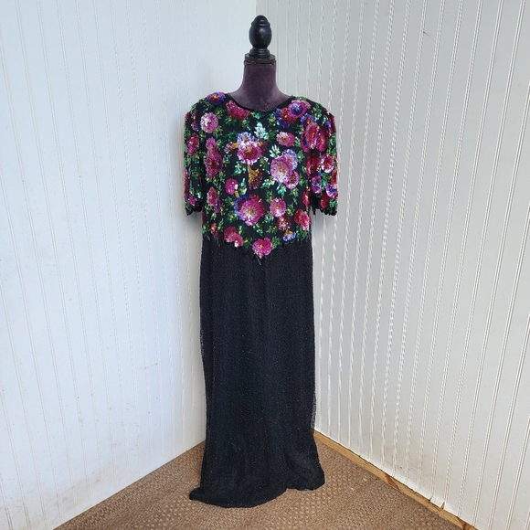NWT LAWRENCE KAZAR Gorgeous Silk BEADED Dress Black Purple Floral Scalloped 2XL - Picture 1 of 16